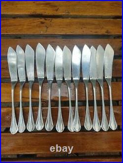 CHRISTOFLE 12 couteaux a poisson en métal argenté modèle PRINTANIA