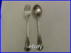 CHRISTOFLE 12 couverts à entremet en métal argenté modèle filet contour