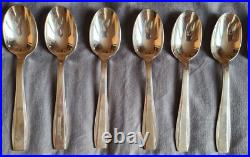 CHRISTOFLE 12 couverts de ménagère en métal argenté Modèle de style art déco