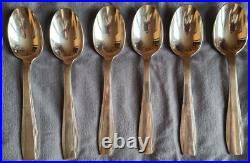 CHRISTOFLE 12 couverts de ménagère en métal argenté Modèle de style art déco