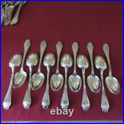 CHRISTOFLE 12 cuillères à café en métal argenté modèle Pompadour