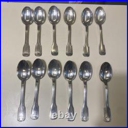 CHRISTOFLE 12 cuillères à soupe en métal argenté modèle coquille Vendôme