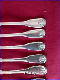 CHRISTOFLE 12 fourchettes à huîtres en métal argenté modèle coquille Vendôme 4
