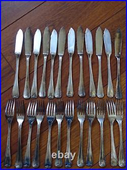 CHRISTOFLE ANCIEN SERVICE A POISSON 24 PCS metal argenté MODELE ART DECO