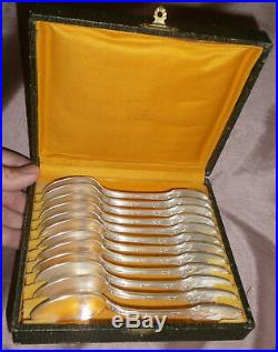 CHRISTOFLE Coffret 12 cuillères dessert métal argenté Modèle Louis XVI DELAFOSSE