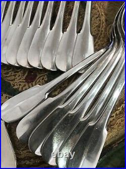 CHRISTOFLE / MENAGERE Modele CLUNY / 25 PIECES / METAL ARGENTE