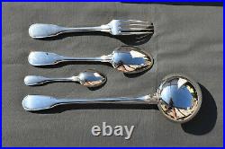 CHRISTOFLE Ménagère 37 pces en métal argenté modèle Versailles cutlery set