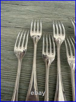 CHRISTOFLE ménagère 38 pcs modèle Rubans métal Argenté Argenterie Vintage