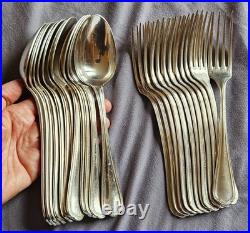 CHRISTOFLE modèle SPATOURS 12 couverts de ménagère métal argenté Monogramme BB