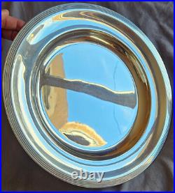 CHRISTOFLE plat rond en métal argenté modèle à 4 filets contours belle brillance CHRISTOFLE plat rond en métal argenté modèle à 4 filets contours belle brillance