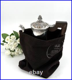 Cafetière Christofle modèle Malmaison en métal argenté