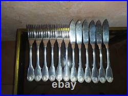 Christofle 6 fourchettes + 6 couteaux à poissons métal argenté modèle Vendome
