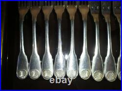 Christofle 6 fourchettes + 6 couteaux à poissons métal argenté modèle Vendome
