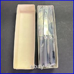 Christofle, Lot de 12 couteaux de table modèle Béarn (L 23.7 cm) à l'état neuf