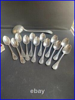 Christofle Modele Marly Menagere 37 Pieces En Metal Argente