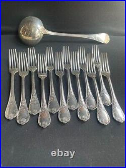 Christofle Modele Marly Menagere 37 Pieces En Metal Argente