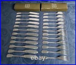 Christofle Orfevre Paris 12 Couverts A Poisson Modele Filet Chinon Metal Argente