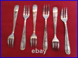 Christofle Service à dessert 15,5cm modèle GRAND BOURG en métal argenté 6 pièces