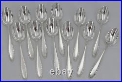 Christofle modèle Albatros, 12 cuillères à thé/café/moka, 13 cm en métal argenté Christofle modèle Albatros, 12 cuillères à thé/café/moka, 13 cm en métal argenté