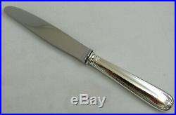 Christofle modèle Berain, 12 couteaux à entremets/dessert/fromage métal argenté