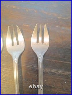 Christofle modèle Marly, 6 fourchettes à huîtres métal argenté excellent état