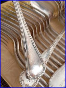 Christofle modele Rubans croises Ménagère 24 P. Cuillères à soupe fourchettes