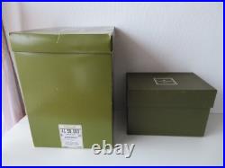 Christofle verseuse/cafetière + pot à lait en métal argenté. Modèle Pompadour