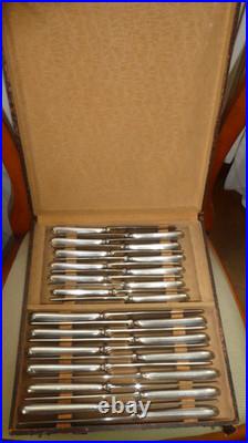 Coffret 24 couteaux ERCUIS modèle Spatours en métal argenté 12 grands 12 petits
