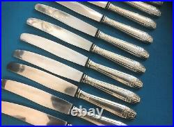 Coffret de 24 couteaux ART DECO modèle GRAND PRIX métal argenté Couvert TB Etat