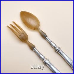 Couvert de service à salade SFAM modèle LOUIS XV métal argenté et corne 29 cm