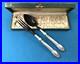 Couvert-service-a-salade-BOULENGER-modele-LOUIS-XVI-FILETS-RUBANS-metal-argente-01-ug