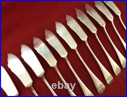 Couverts à poisson CHRISTOFLE métal argenté Modèle BAGUETTE / FIDELIO couteaux