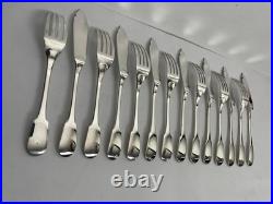 Couverts à poisson Christofle modèle Cluny x14 en métal argenté TBE