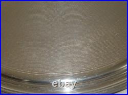 Dessous de plat CHRISTOFLE à fond guilloché en métal argenté modèle cléry superb