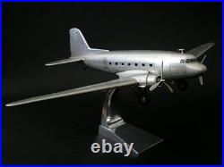 Douglas Dakota DC-3 Bombardiers Standmodell Avion Modèle De Entièrement en Métal