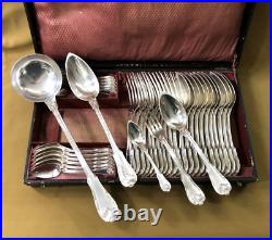 E. LEPERE ancienne ménagère 38 couverts en métal argenté Modèle FILET COQUILLE E. LEPERE ancienne ménagère 38 couverts en métal argenté Modèle FILET COQUILLE