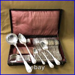 E. LEPERE ancienne ménagère 38 couverts en métal argenté Modèle FILET COQUILLE E. LEPERE ancienne ménagère 38 couverts en métal argenté Modèle FILET COQUILLE