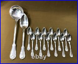 E. LEPERE ancienne ménagère 38 couverts en métal argenté Modèle FILET COQUILLE E. LEPERE ancienne ménagère 38 couverts en métal argenté Modèle FILET COQUILLE