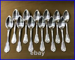 E. LEPERE ancienne ménagère 38 couverts en métal argenté Modèle FILET COQUILLE E. LEPERE ancienne ménagère 38 couverts en métal argenté Modèle FILET COQUILLE