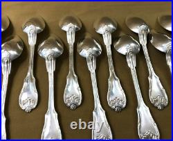 E. LEPERE ancienne ménagère 38 couverts en métal argenté Modèle FILET COQUILLE E. LEPERE ancienne ménagère 38 couverts en métal argenté Modèle FILET COQUILLE