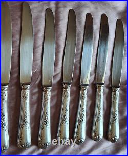 ERCUIS 12 couteaux de table en métal argenté modèle LOUIS XV
