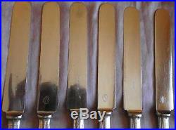 ERCUIS 6 Couteaux de table en métal argenté Modèle à vagues