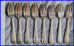 ERCUIS modèle CARTHAGE 8 fourchettes à gâteau, dessert ART DECO Métal argenté