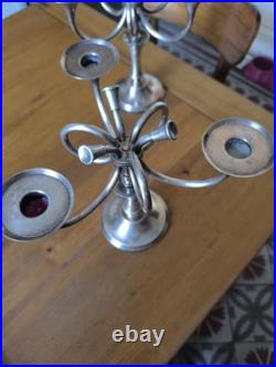 Ercuis paire de chandelier modèle Cheverny métal argenté décor au cors de chasse