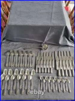 Grande Ménagère Liberty en métal argenté avec couteaux 61 pièces modèle Louis XV