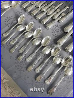 Grande Ménagère Liberty en métal argenté avec couteaux 61 pièces modèle Louis XV