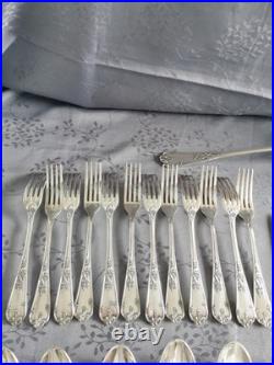 Grande Ménagère Liberty en métal argenté avec couteaux 61 pièces modèle Louis XV