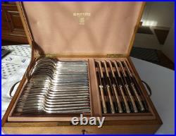 Importante Ménagère Ercuis en Métal Argenté Modèle Cambodge 106 Pièces COFFRETS