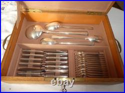 Importante Ménagère Ercuis en Métal Argenté Modèle Cambodge 106 Pièces COFFRETS