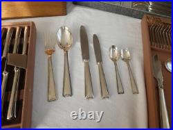 Importante Ménagère Ercuis en Métal Argenté Modèle Cambodge 106 Pièces COFFRETS